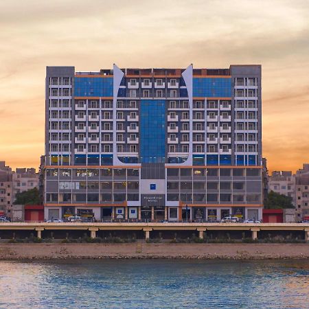 ホテルDiamond Azur Sohag エクステリア 写真